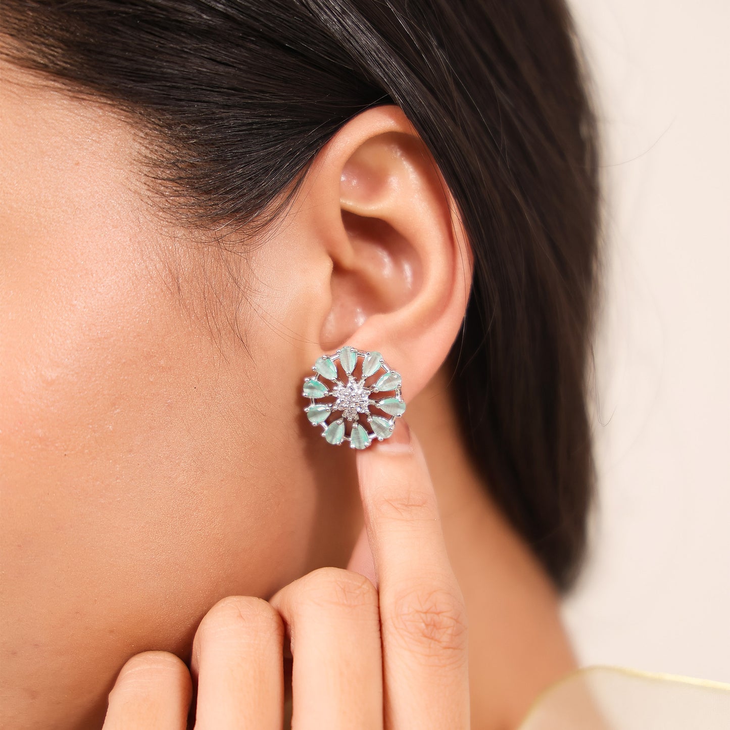 Daisy Mint Earrings