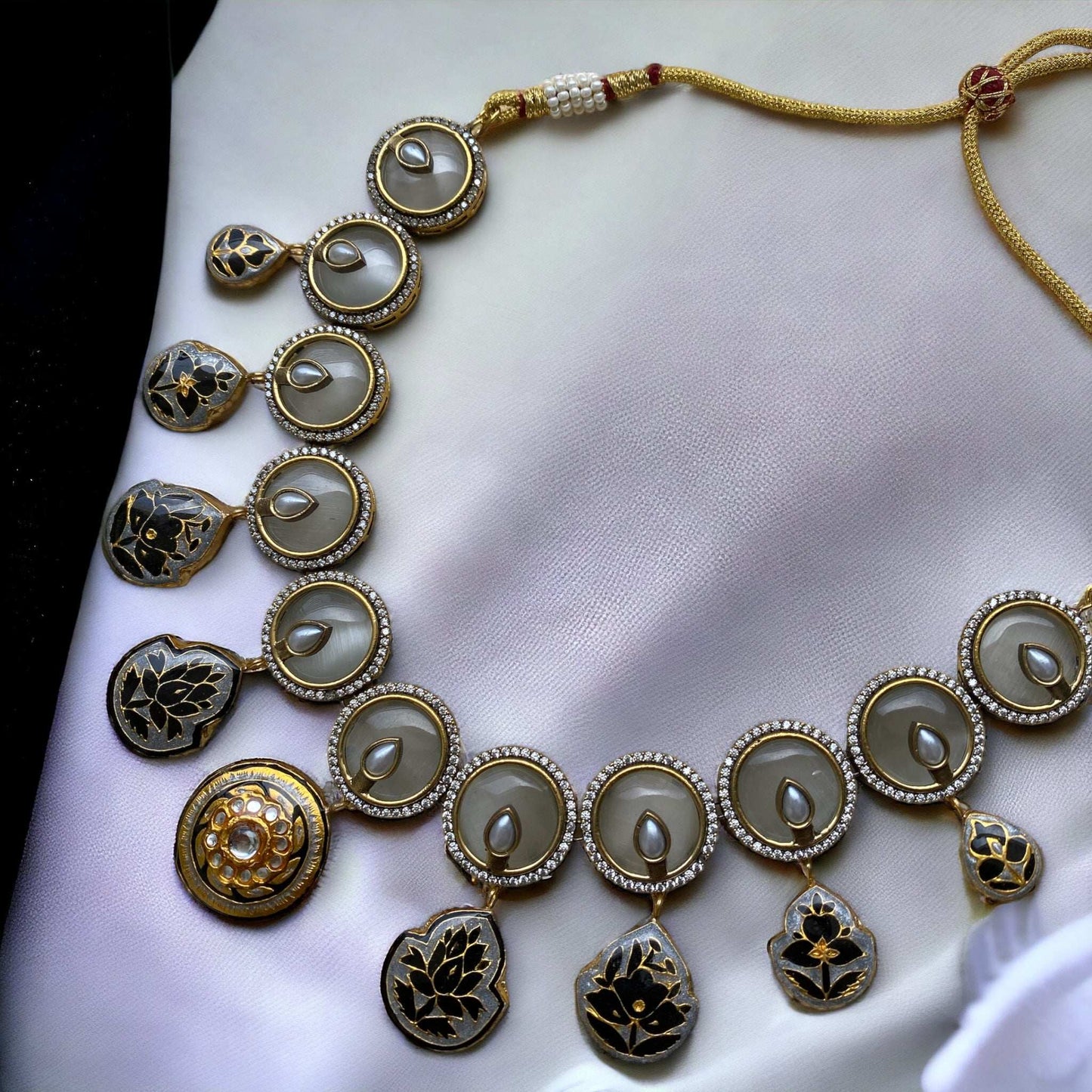 Amna Moon Grey Fusion
Necklace Set - Pirohee by parul sharma