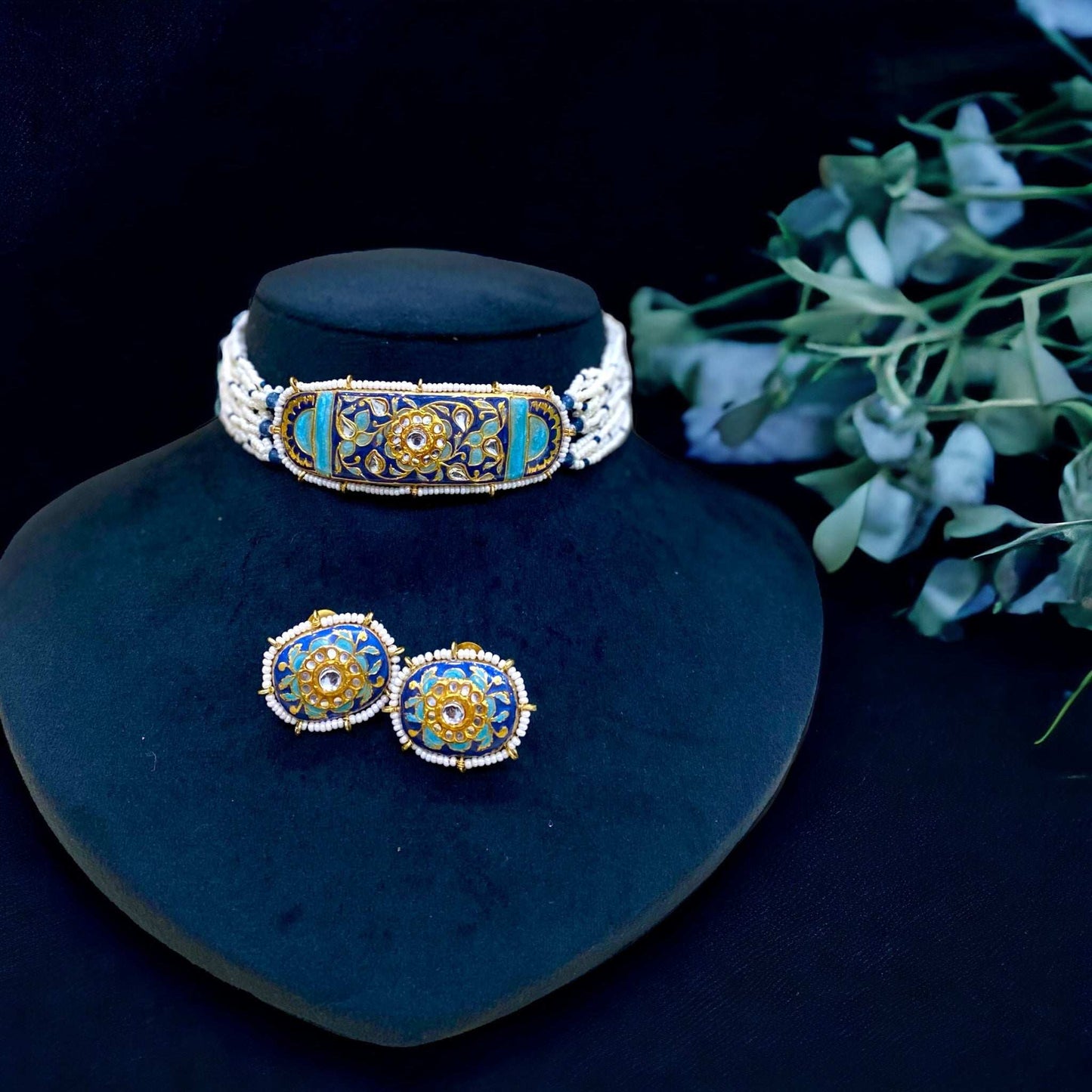 Iqra Blue Meenakari
Choker Set - Pirohee by parul sharma