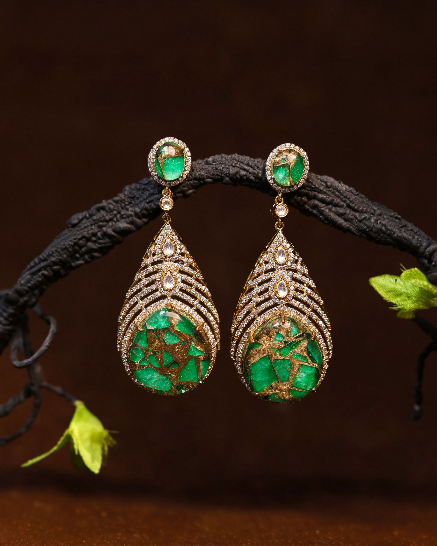 Noiré Green Danglers