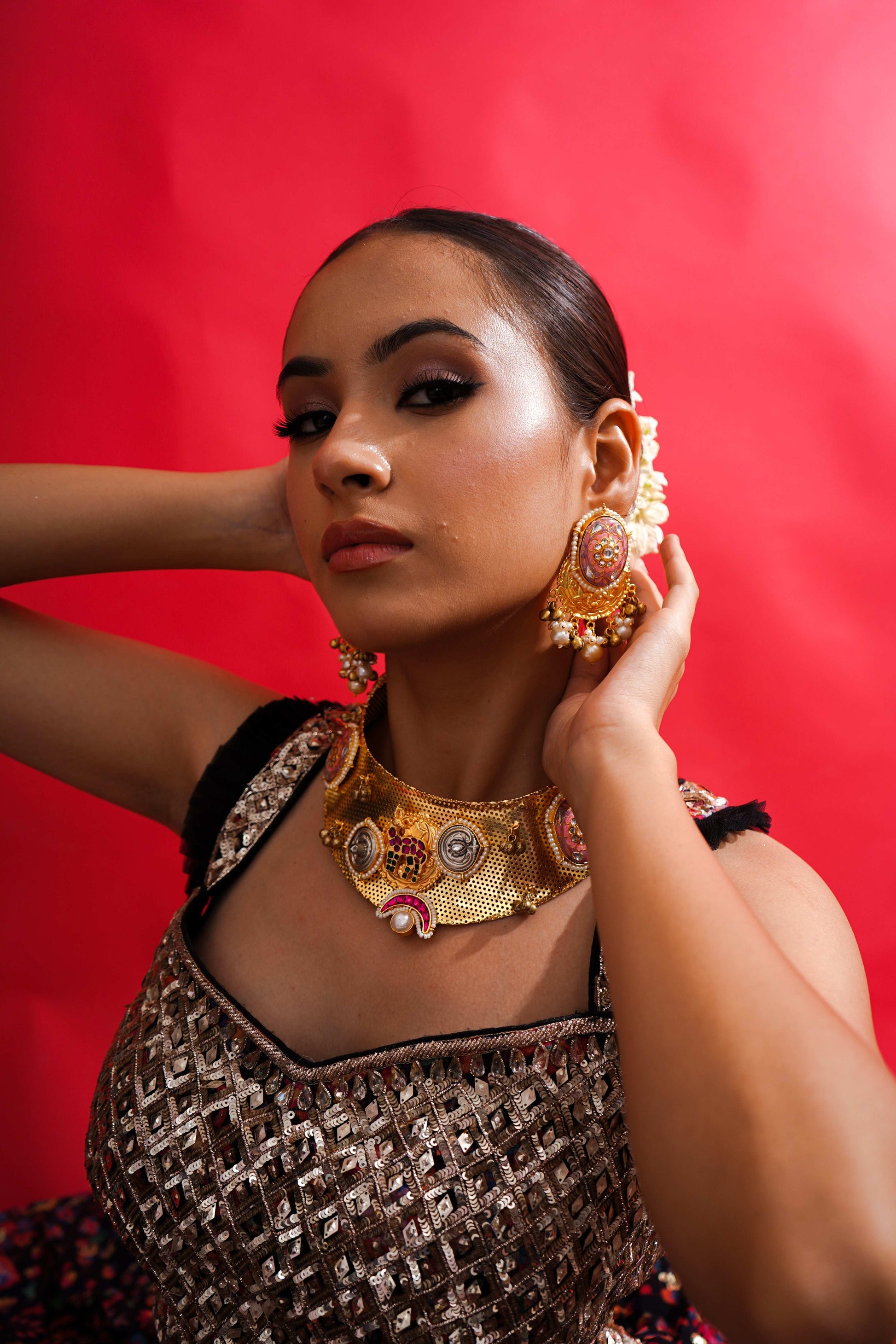 Kaiynaat Jadau Hasli Set - Pirohee by parul sharma