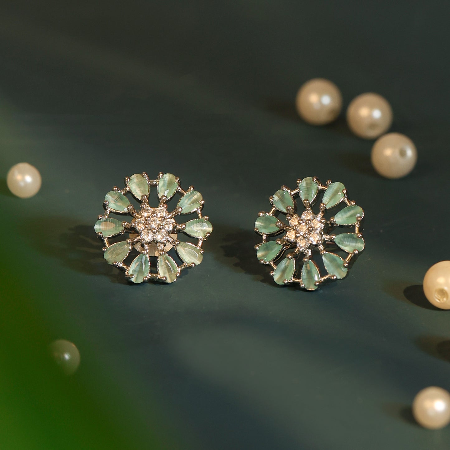 Daisy Mint Earrings