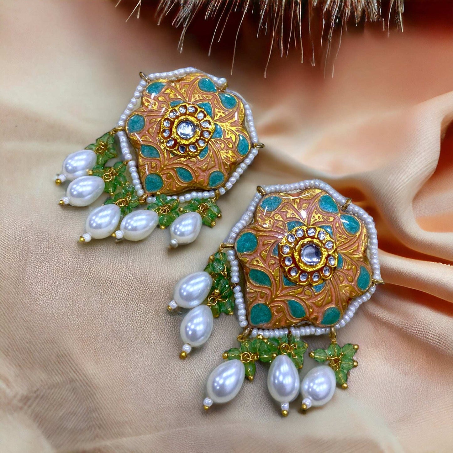 Saira Peach Meenakari
Necklace Set - Pirohee by parul sharma