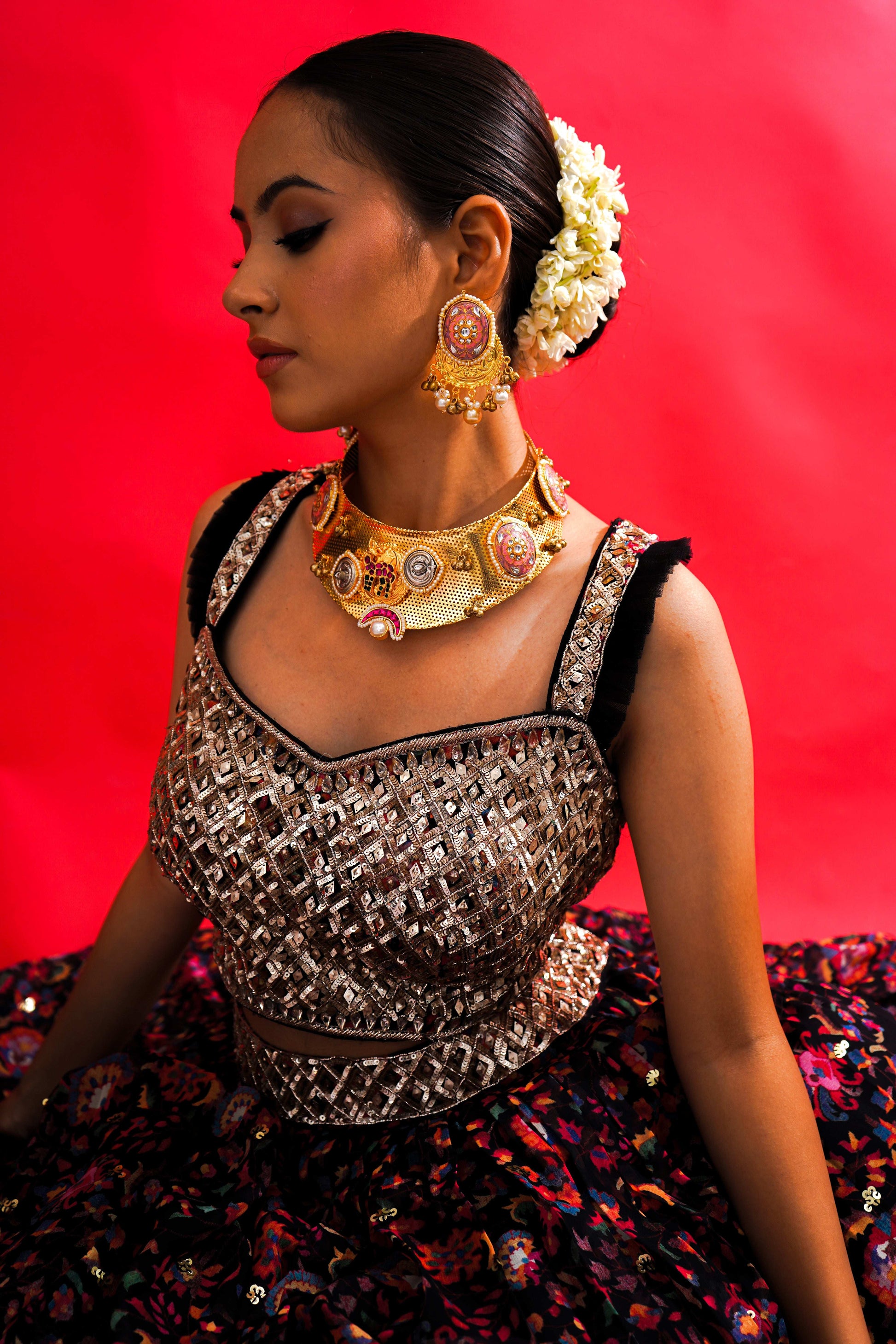 Kaiynaat Jadau Hasli Set - Pirohee by parul sharma
