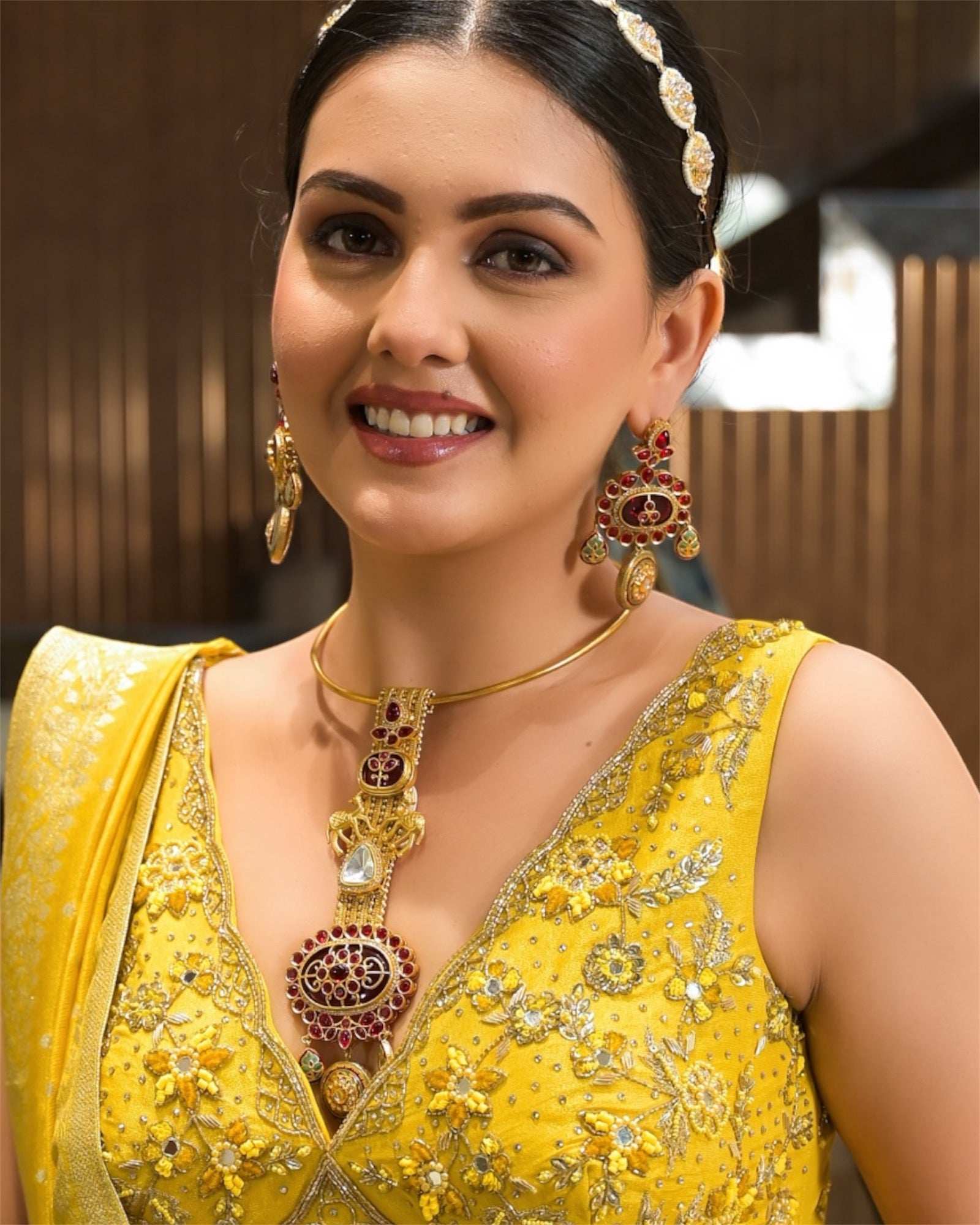 Alvira Maroon Red Jadau Hasli
Set - Pirohee by parul sharma