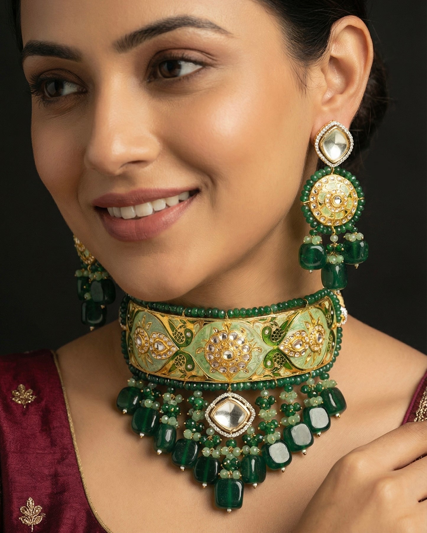 Ruhaniyat Green Choker Necklace Set