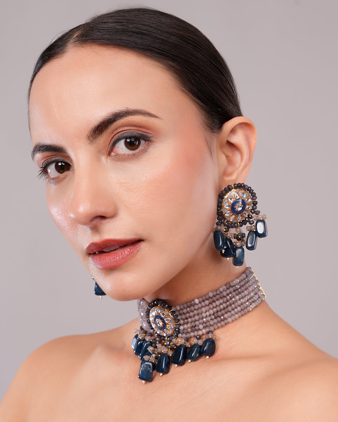 Velvet Moon Grey Choker Set