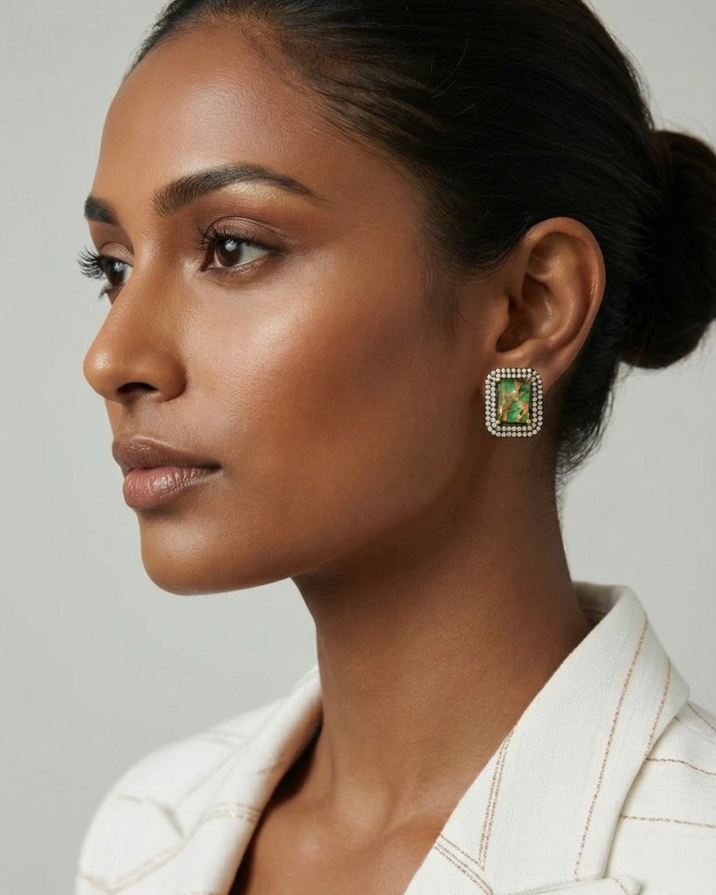 Élora Mint Green Earrings