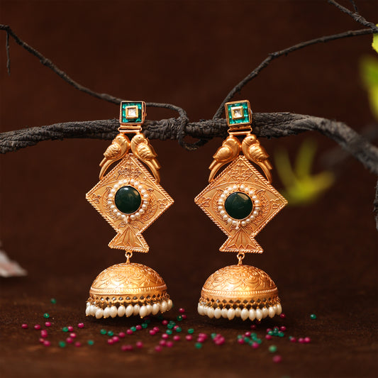 Zeenat Jhumkas (Invisible kaan chains included)