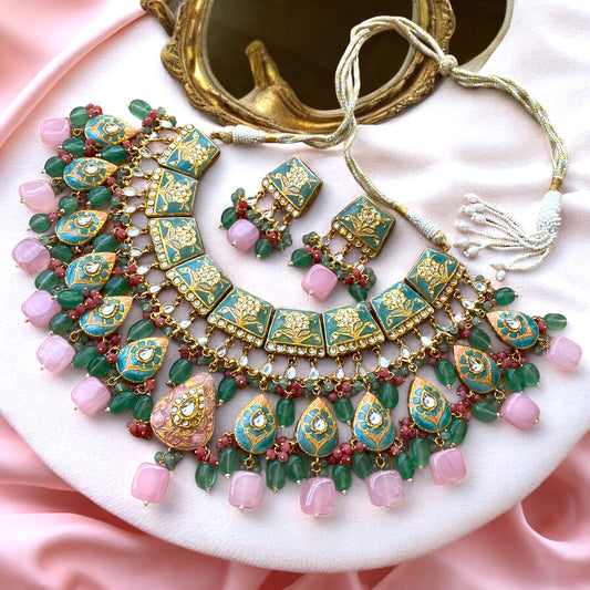 Qurbat Mint Green Necklace
Set