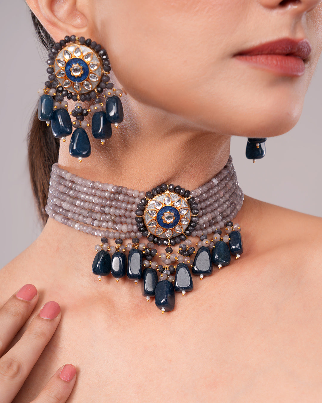 Velvet Moon Grey Choker Set