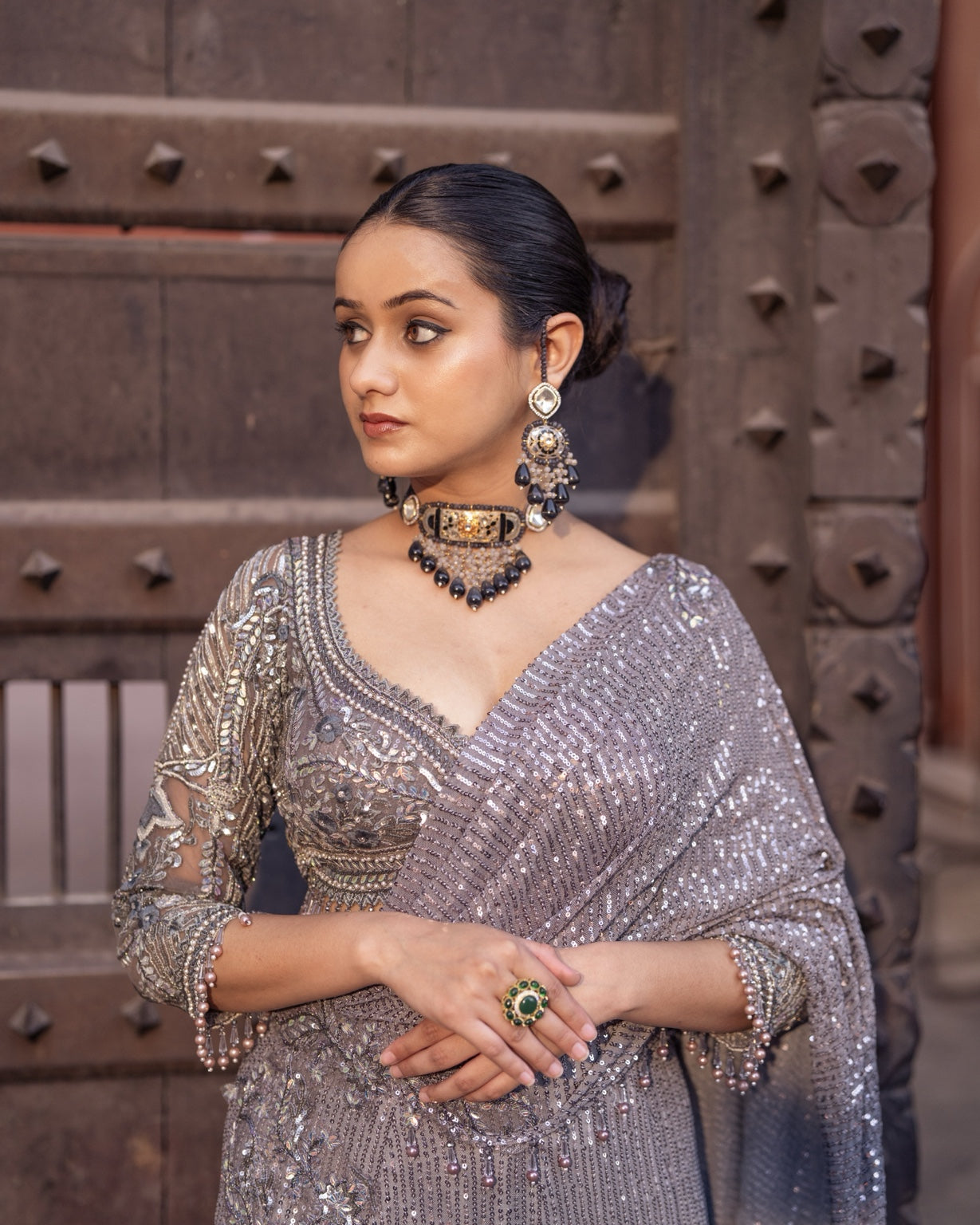 Faqat Moon Grey Necklace Set