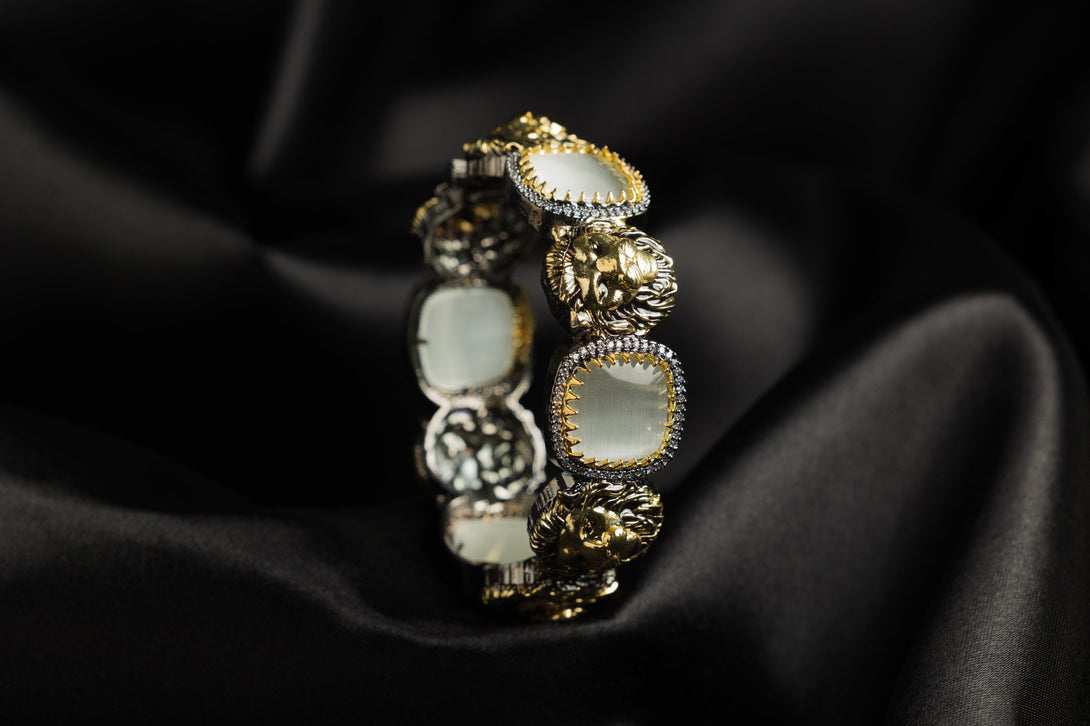 Elegant Ivory Bangles: Inspired by Sabyasachi’s Timeless Aesthetic - Pirohee by parul sharma