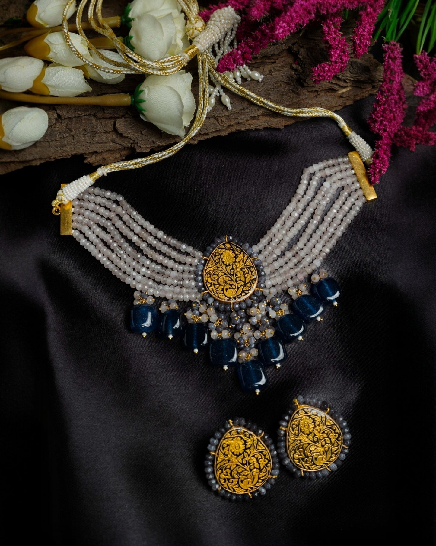 Alluring Moon Grey Choker Set