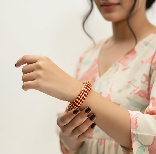 Zareen Red Adjustable Bangle