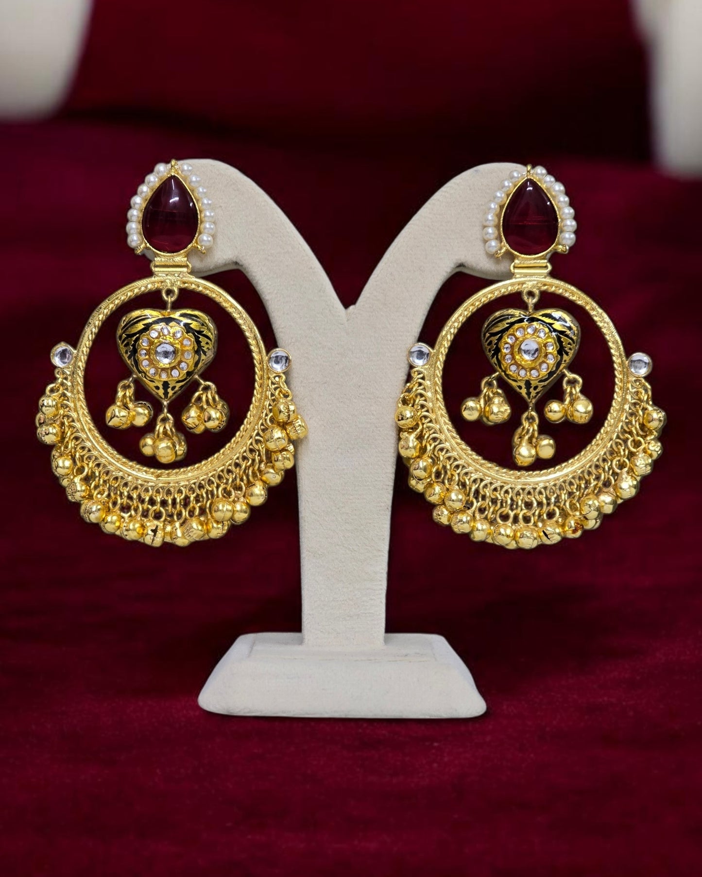 Aabroo Partaash Fusion Chandbali