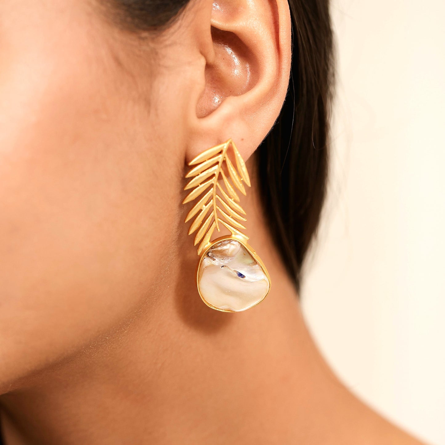 Pearl Dusk Drop Earrings