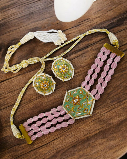 Aariza Meena Kari Choker