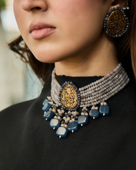 Alluring Moon Grey Choker Set